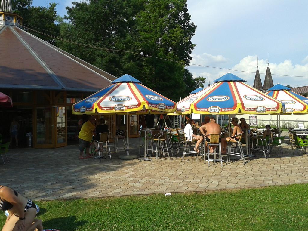 Villa Alexandr Alsópáhok Zewnętrze zdjęcie